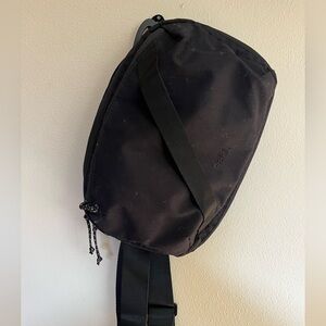 Pakt Black Men’s  Crossbody Bag 5L